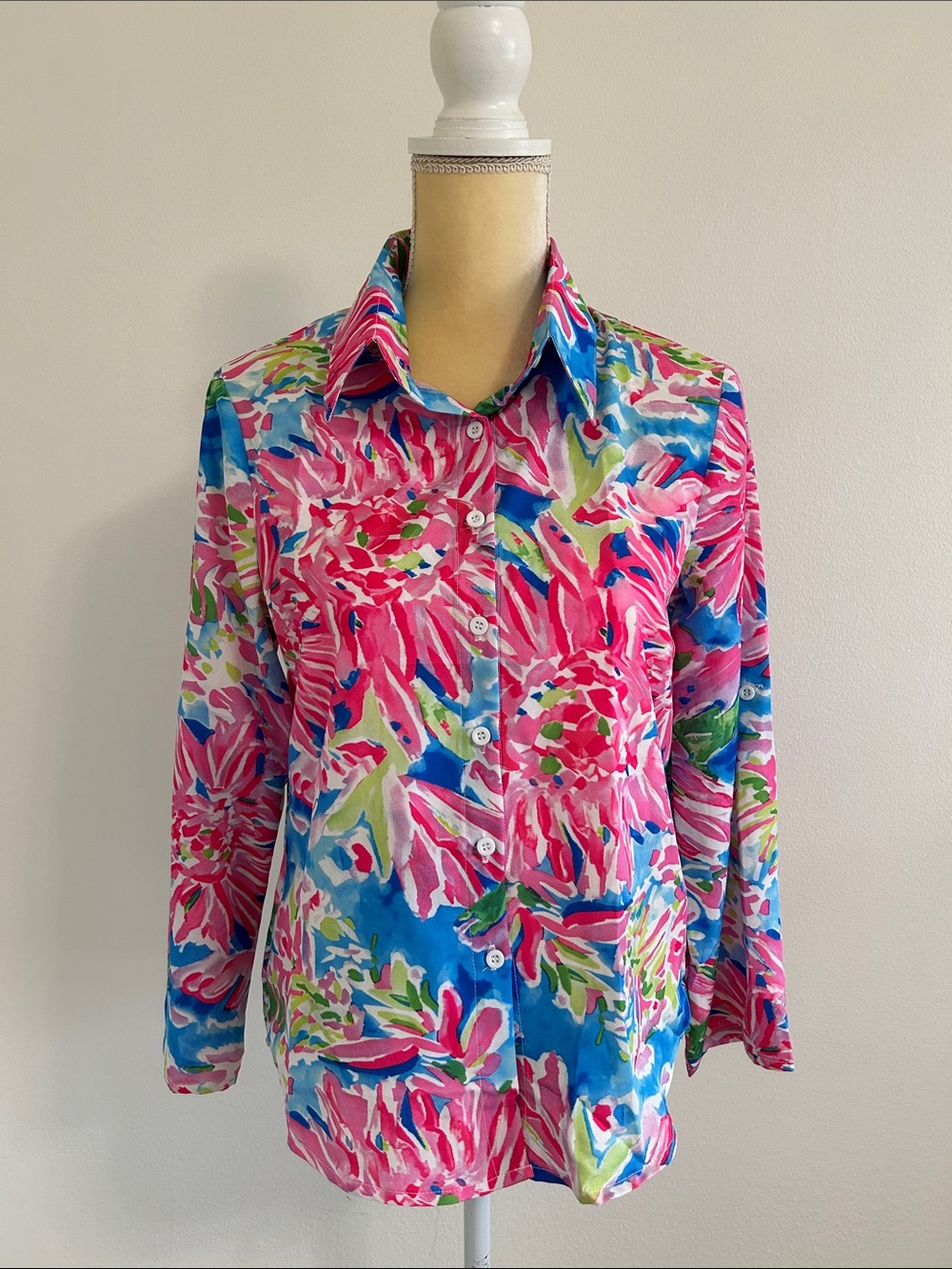 SHEIN Pink Floral Button-Down Shirt with Blue & Green Accents